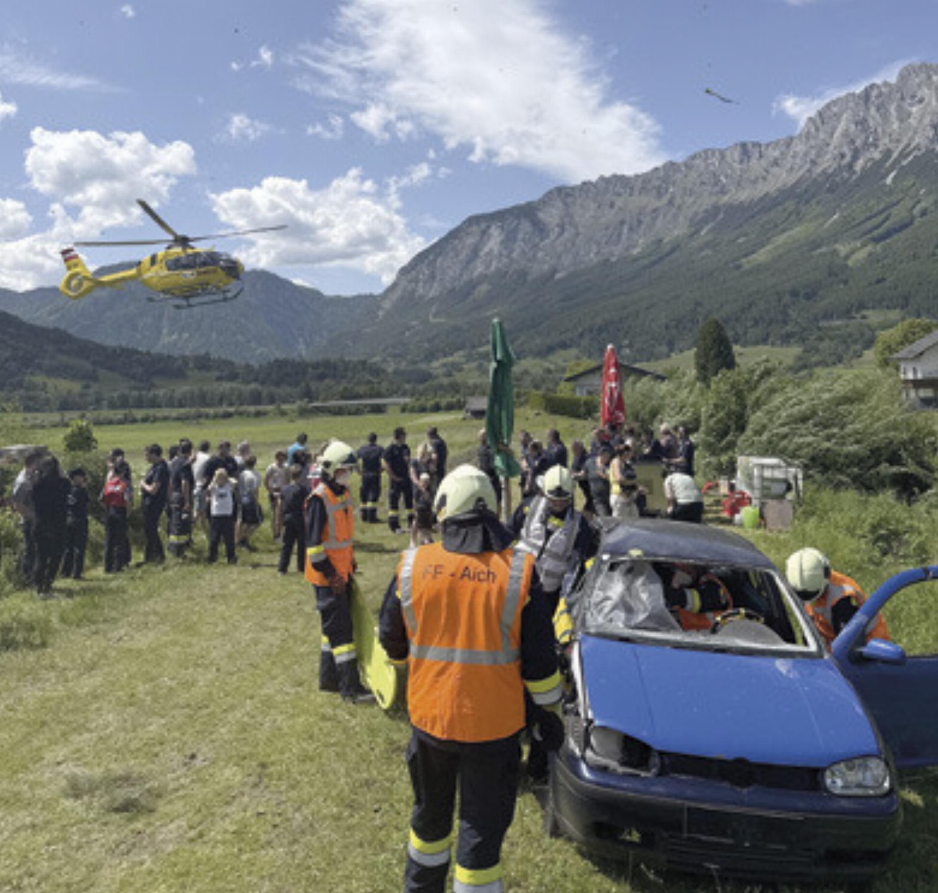 Die Feuerwehren Altaussee, Aich und Donnersbach sowie die Christophorus-Crew überzeugten mit ihren Vorführungen.