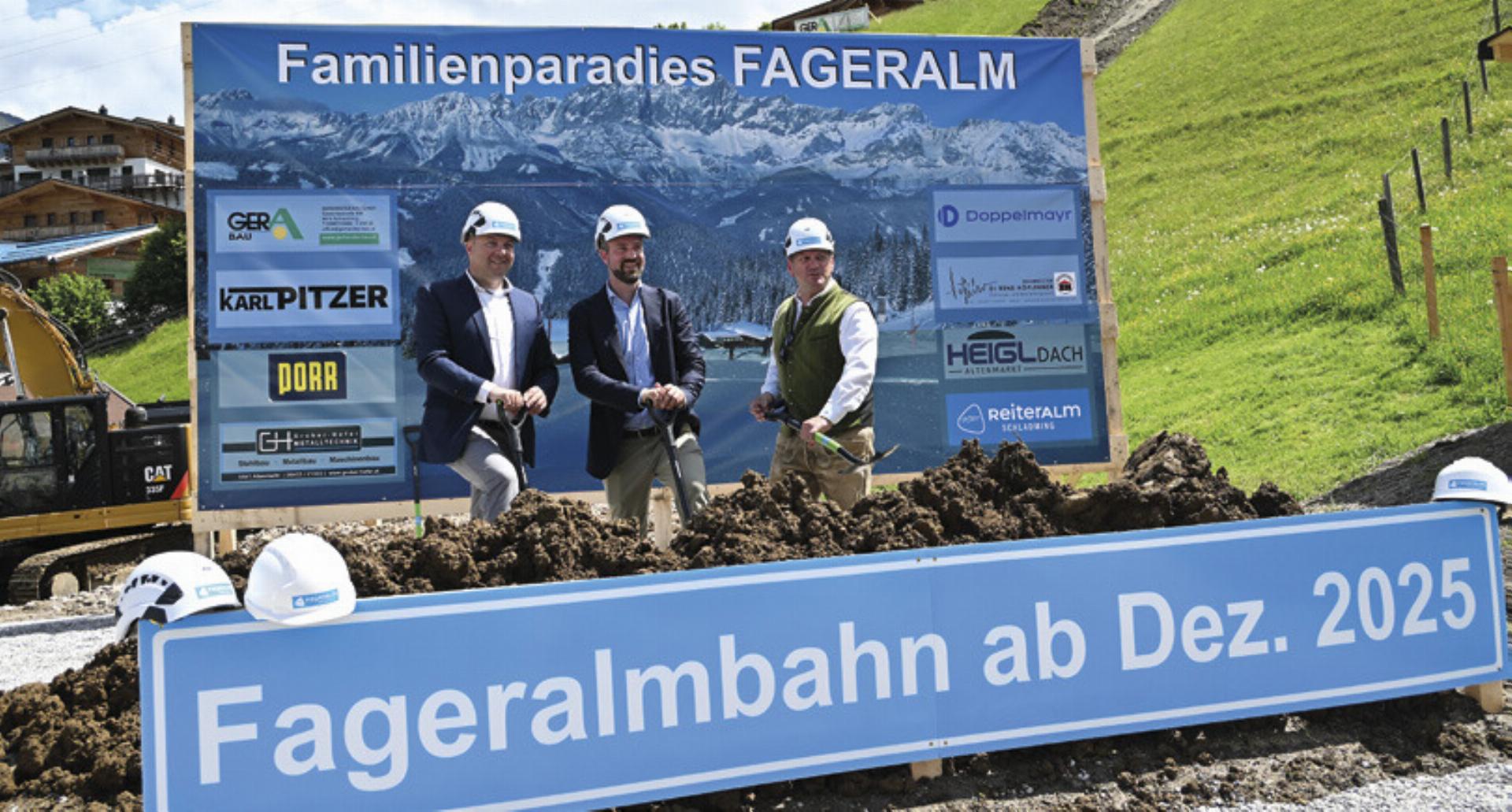 Daniel Berchthaller, Geschäftsführung Reiteralm Bergbahnen, LH-Stv. Stefan Schnöll und Christian Steiner, Vorsitzender Aufsichtsrat Reiteralm Bergbahnen, bei der feierlichen Spatenstichfeier. Foto: Reiteralm Bergbahnen