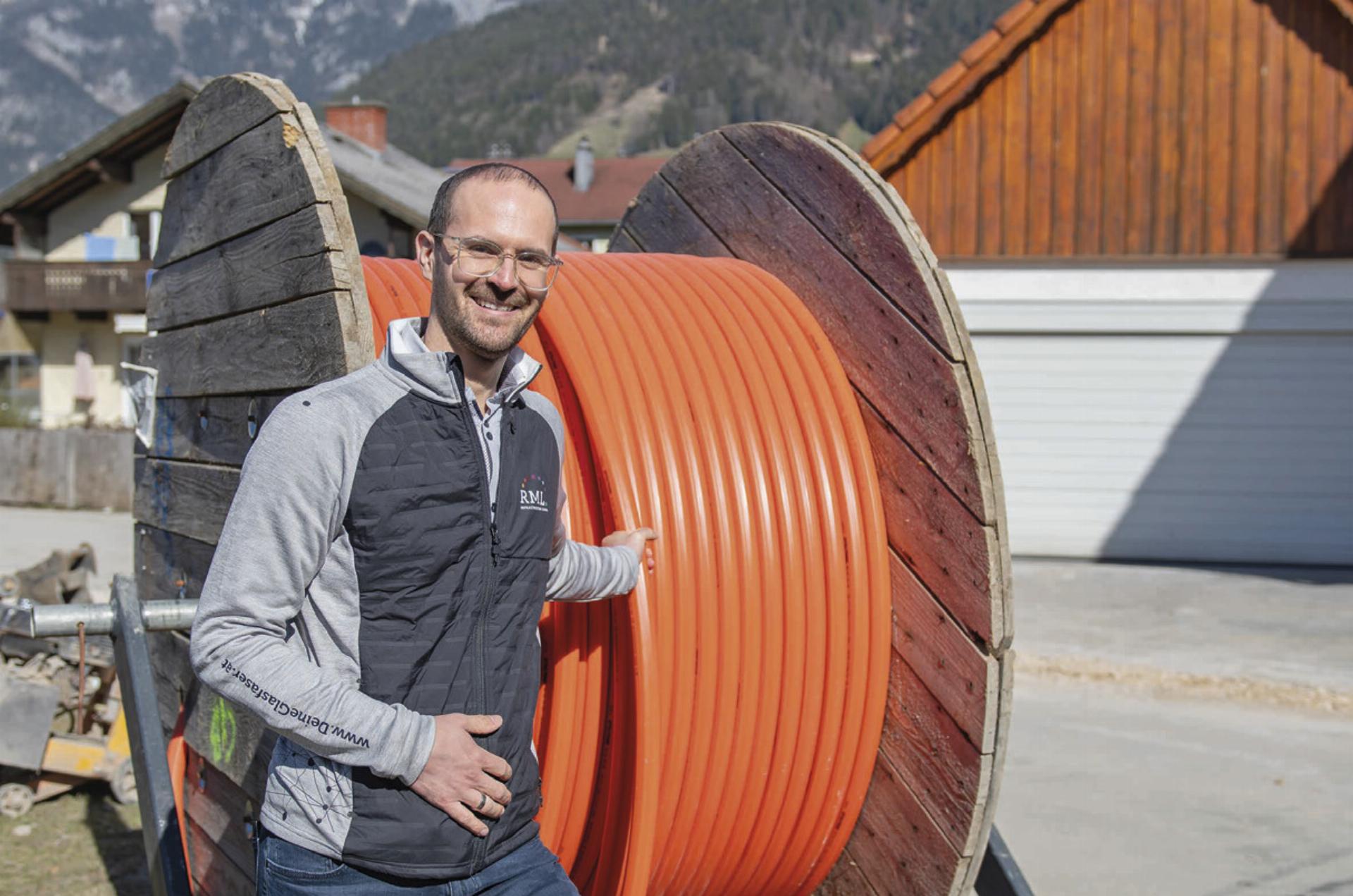 Philipp Röhm hat den Glasfaserausbau im Bezirk Liezen für ein Jahr als Geschäftsführer koordiniert. Mit Ende März hat er die RML Infrastruktur GmbH wieder verlassen. Foto: Ennstaler - Das Bild wird blockiert. – Möglicherweise durch einen aktiven Adblocker.