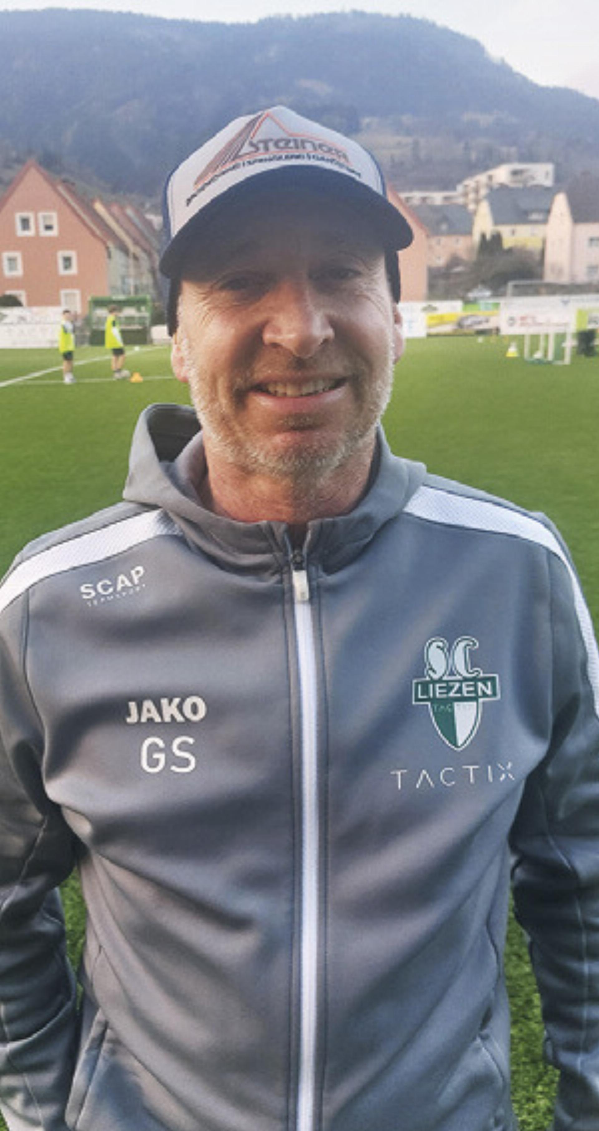 Trotz der missglückten Generalprobe im letzten Testspiel gegen Altenmarkt geht SC-Liezen-Trainer Gernot Stradner optimistisch in das erste Frühjahrsheimspiel gegen Krieglach. - Das Bild wird blockiert. – Möglicherweise durch einen aktiven Adblocker.