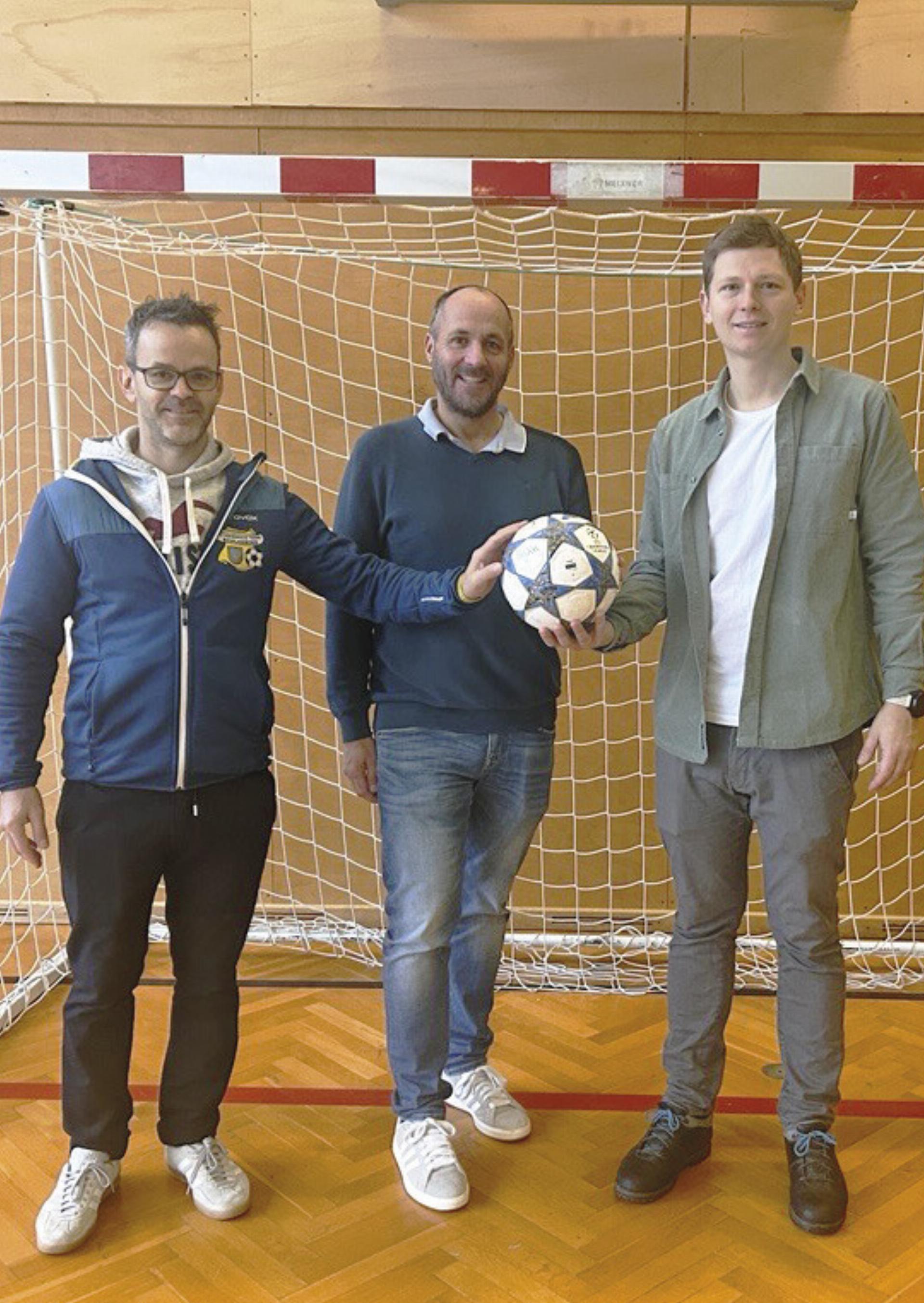 Starke Partnerschaft für den Fußballnachwuchs: Die HAK Schladming arbeitet eng mit dem FC Schladming zusammen.