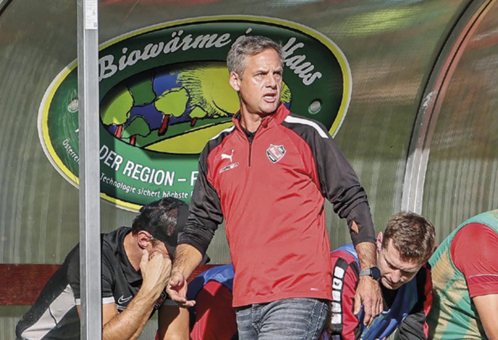 Nach der 1:2-Niederlage gegen St. Michael überwintert Bad Mitterndorf am letzten Platz und somit wartet auf den Trainer und sportlichen Leiter Rene Ziller viel Arbeit, um den Verein wieder auf Vordermann zu bringen. Foto: ASV BM