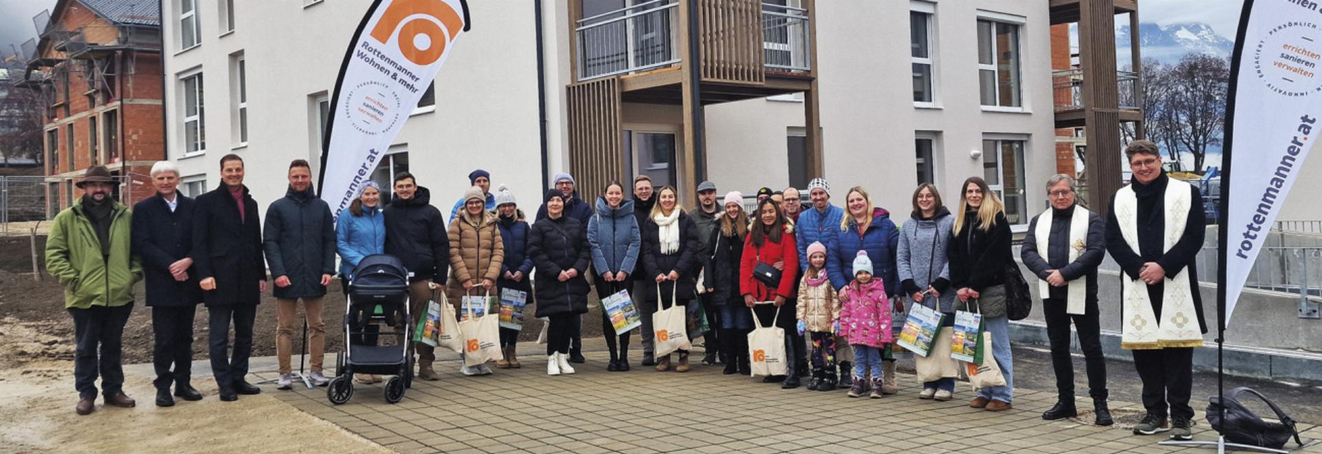 Mit Segen und feierlicher Übergabe wurde der erste Bauabschnitt am Birkenweg abgeschlossen.

Foto: Marktgemeinde Gröbming
