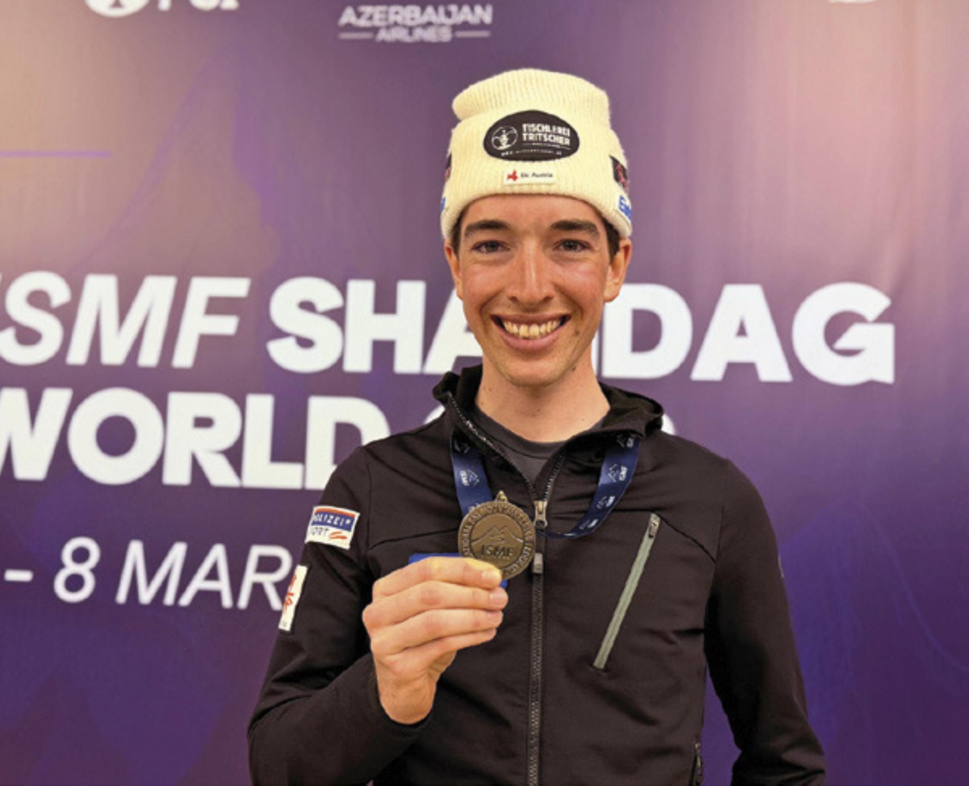 Julian Tritscher vom WSV Ramsau holte sich EM-Silber im Individual.
Foto: Ski Austria/Weigl - Das Bild wird blockiert. – Möglicherweise durch einen aktiven Adblocker.