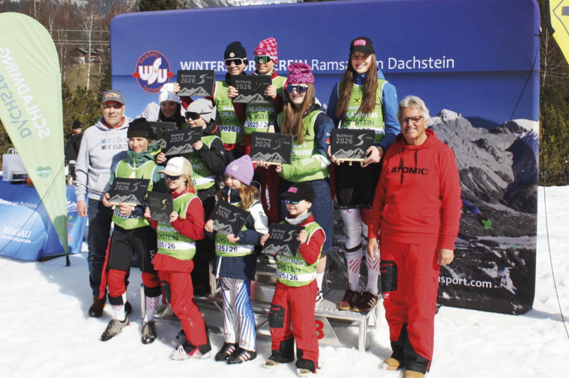Saisonfinale im Skibezirk Schladming-Dachstein - Das Bild wird blockiert. – Möglicherweise durch einen aktiven Adblocker.