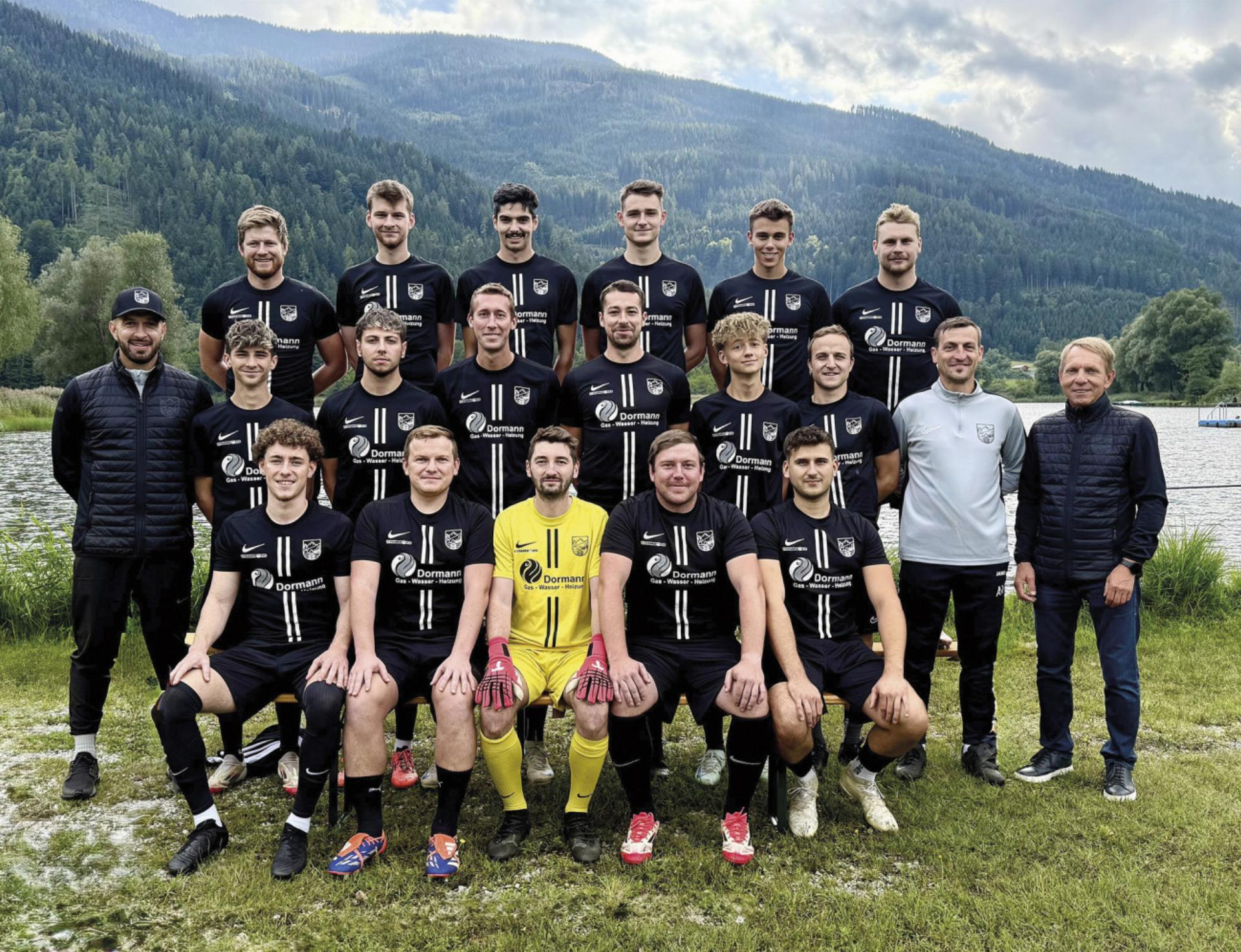 Die Mannschaft des FC Gaishorn geht mit viel Optimismus in die Frühjahrssaison. - Das Bild wird blockiert. – Möglicherweise durch einen aktiven Adblocker.