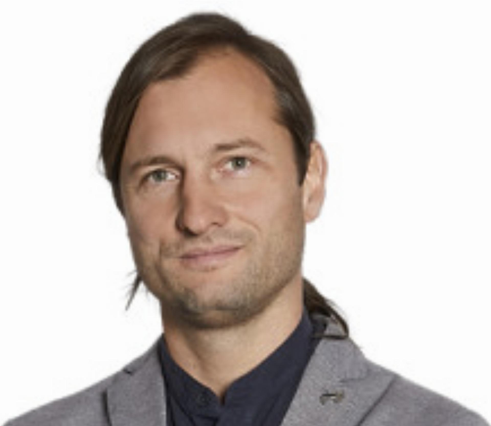 Stephan Fuchs, Chefredakteur 
redaktion@derennstaler.at