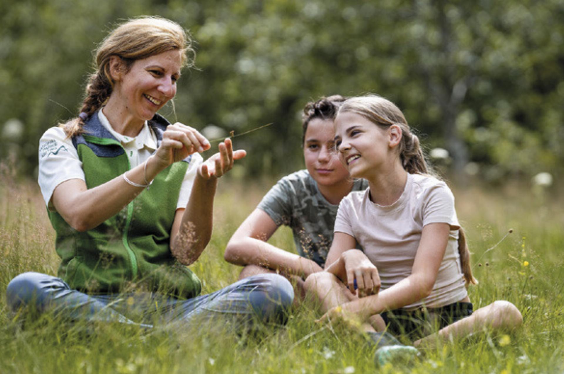 Die Natur näher bringen: Die Nationalparks Gesäuse und Kalkalpen bilden neue Rangerinnen und Ranger aus.

Foto: Stefan Leitner - Das Bild wird blockiert. – Möglicherweise durch einen aktiven Adblocker.