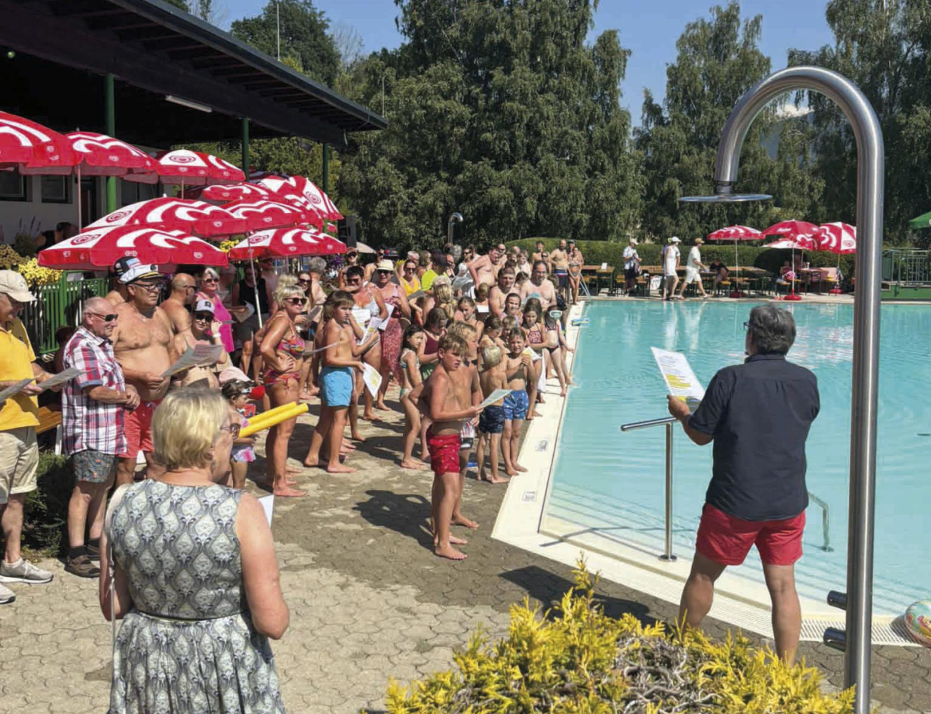 Rund 250 Gäste feierten vergangene Woche das 55-jährige Bestandsjubiläum des Schwimmbades in St. Martin am Grimming. Foto: o.K.