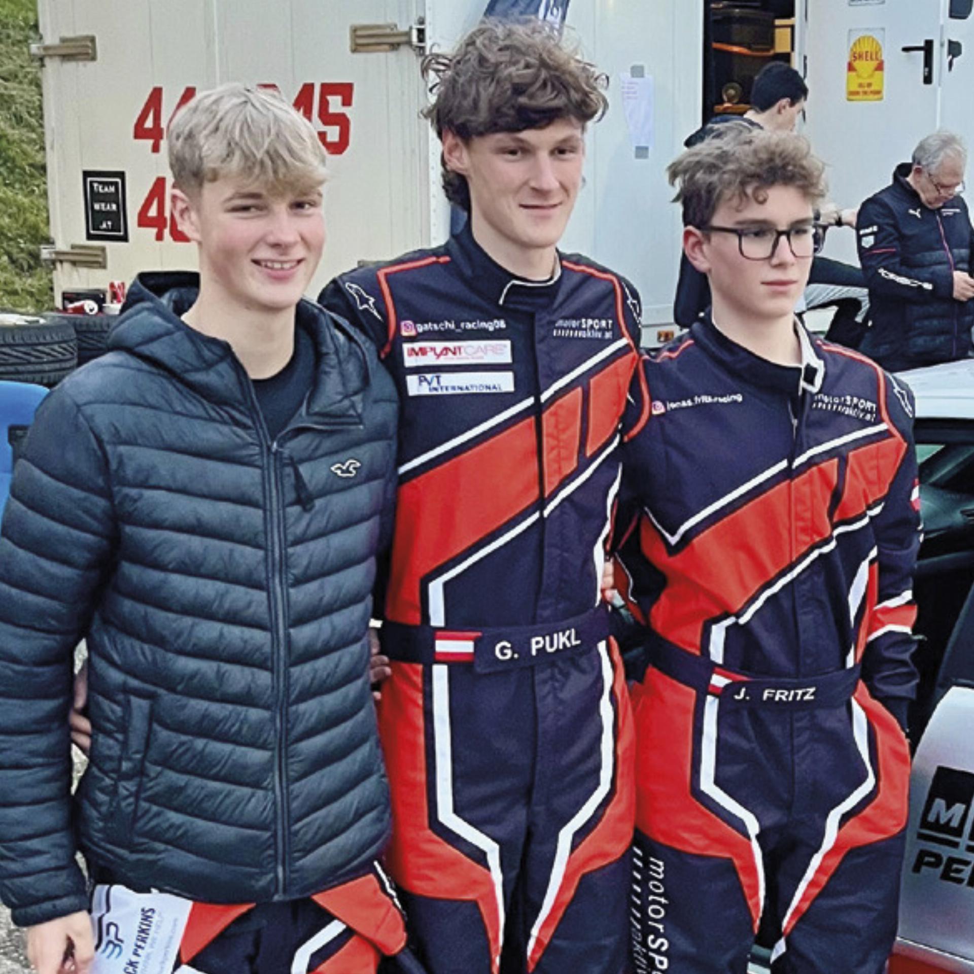 Das Team von motorSportaktiv.at: Max Marzy, Gabriel Pukl, Jonas Fritz (von links). Foto: o.K.