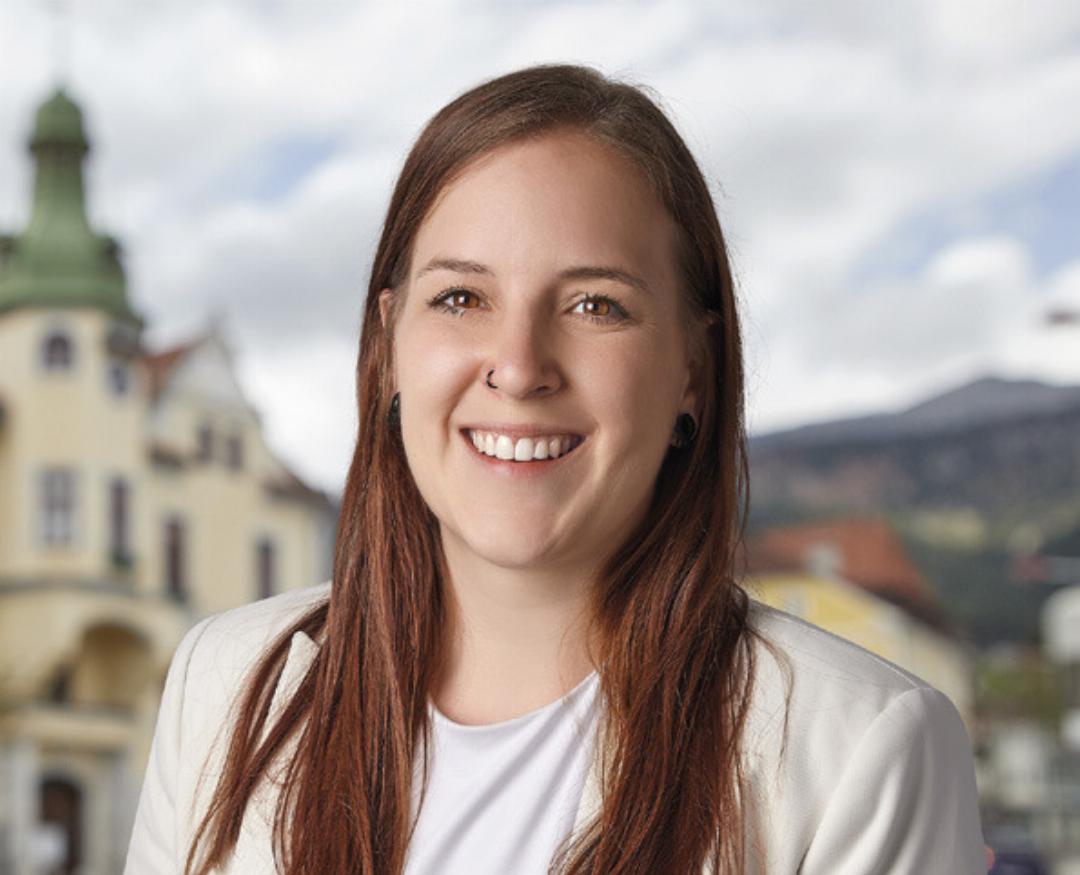 Gemeinderätin Bettina Dechler möchte Liezens Jugend in die Planung eines neuen Angebots miteinbeziehen. Foto: photoINstyle Gemeinderätin Bettina Dechler möchte Liezens Jugend in die Planung eines neuen Angebots miteinbeziehen. Foto: photoINstyle