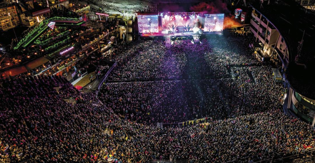 Drei Mal füllten die Backstreet Boys das Planai-Stadion mit jeweils mehr als 15.000 Menschen. Foto: Daniel Scharinger Drei Mal füllten die Backstreet Boys das Planai-Stadion mit jeweils mehr als 15.000 Menschen. Foto: Daniel Scharinger