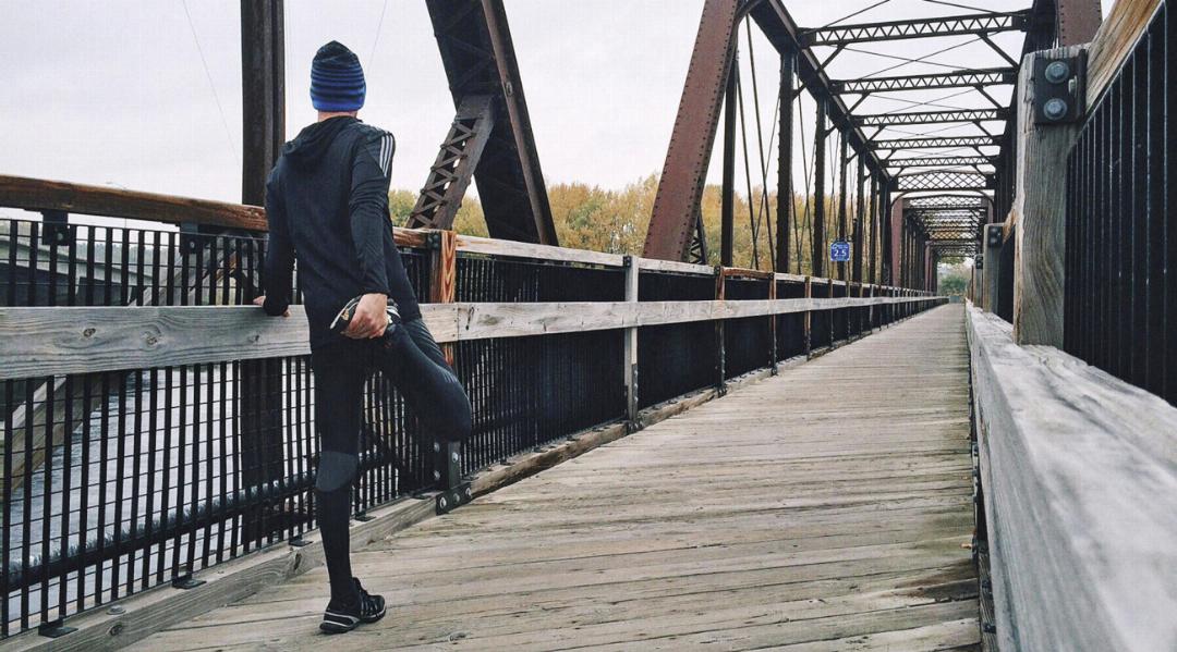 Sport trainiert unser Immunsystem. Ein Grund mehr, auch bei kalten Temperaturen das Haus zu verlassen. Sport trainiert unser Immunsystem. Ein Grund mehr, auch bei kalten Temperaturen das Haus zu verlassen.