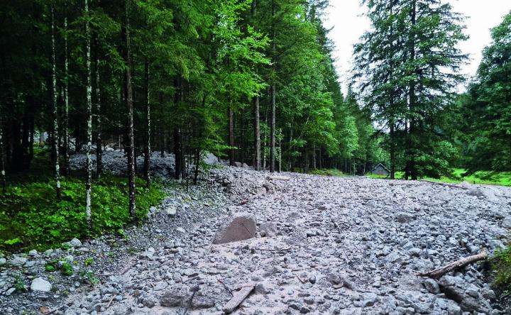Gerölllawine in Bad Mitterndorf nach den Starkregenfällen. FF Klachau