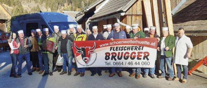 Heuer besichtigten die Pruggerer Milchführer die Fleischerei Brugger im Großsölktal. Foto: o.K.