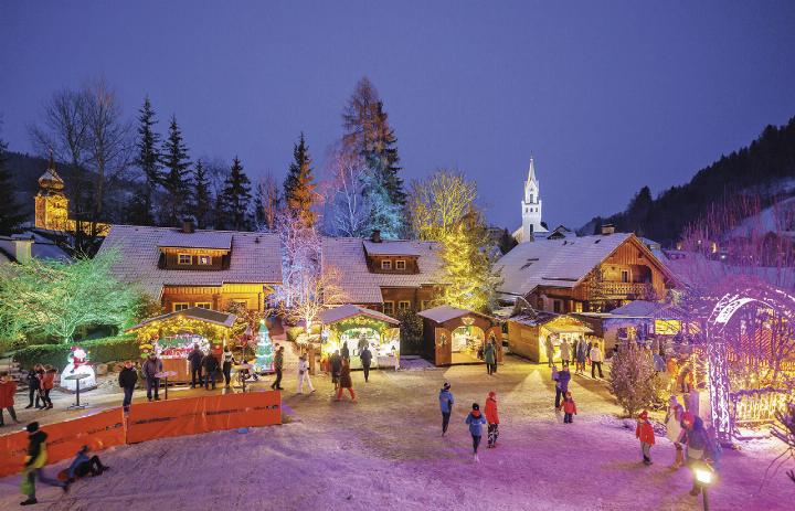 Die Schladminger Bergweihnacht mit dem „Advent am Talbach“ stellt ein 
jährliches Highlight für Einheimische und Gäste dar. 
Foto: Martin Huber