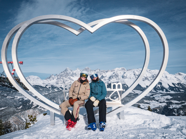Trotz schwieriger Wirtschaftslage ist das Skifahren beliebt wie eh und je. Betreiber verbuchen Zunahme bei den Gästezahlen. Foto: Jakob Ertl
