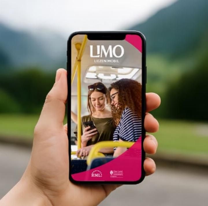 Mit der vom RML Regionalmanagement Bezirk Liezen entwickelten LIMO‑App können Nutzer ihre Alltagswege tracken. Für jeden  umweltfreundlich zurückgelegten  Kilometer berechnet die App die  eingesparte CO2‑Menge. Bildhinweis: RML