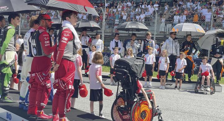 Im Rampenlicht mit den Formel-1-Stars beim großen Grand Prix von Spielberg.