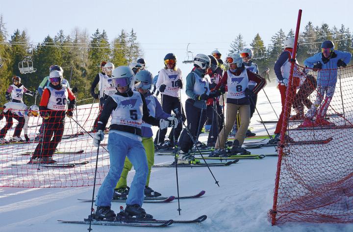 Seniorinnen und Senioren zeigten Glanzleistungen auf der Piste.
Bildnachweis: Norbert Weiss