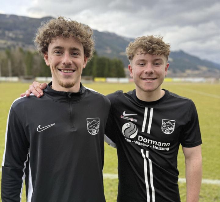 Dorian Zehentmayr (links) und Thomas Herwig Haberl erzielten die Tore des FC Gaishorn beim 3:0-Derbysieg gegen SV Haus. Dorian Zehentmayr (links) und Thomas Herwig Haberl erzielten die Tore des FC Gaishorn beim 3:0-Derbysieg gegen SV Haus.