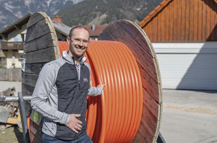 Philipp Röhm hat den Glasfaserausbau im Bezirk Liezen für ein Jahr als Geschäftsführer koordiniert. Mit Ende März hat er die RML Infrastruktur GmbH wieder verlassen. Foto: Ennstaler Philipp Röhm hat den Glasfaserausbau im Bezirk Liezen für ein Jahr als Geschäftsführer koordiniert. Mit Ende März hat er die RML Infrastruktur GmbH wieder verlassen. Foto: Ennstaler