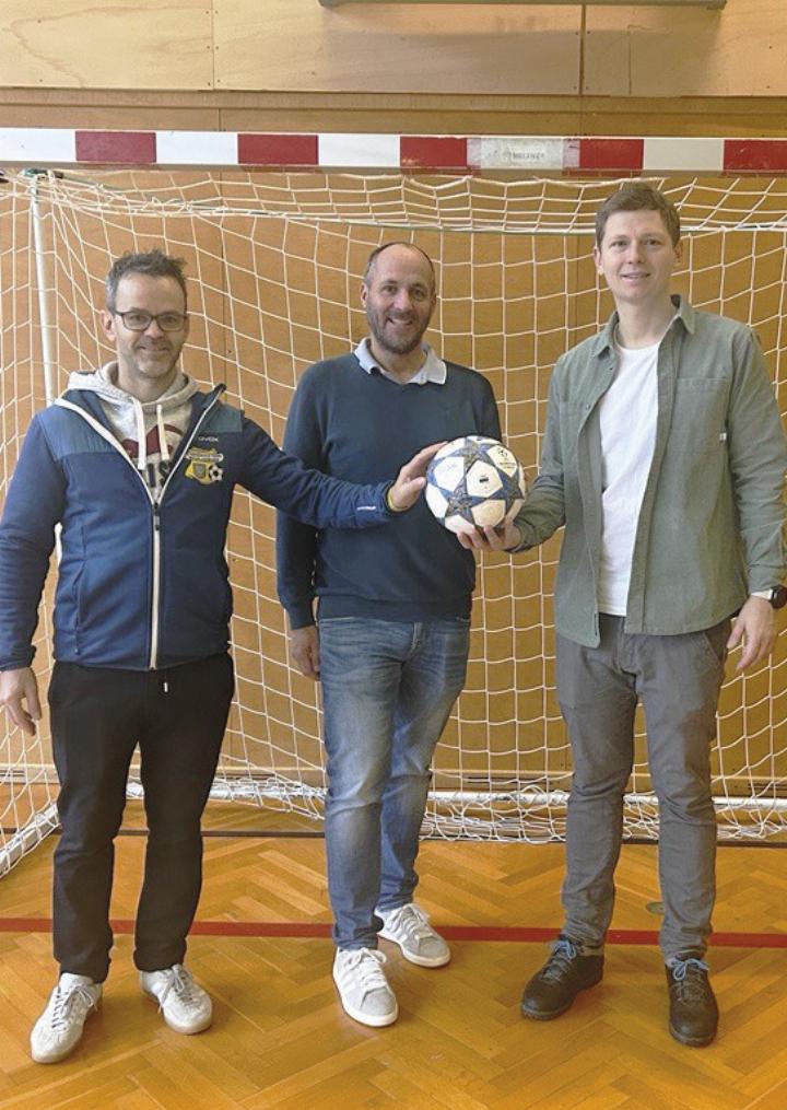 Starke Partnerschaft für den Fußballnachwuchs: Die HAK Schladming arbeitet eng mit dem FC Schladming zusammen.