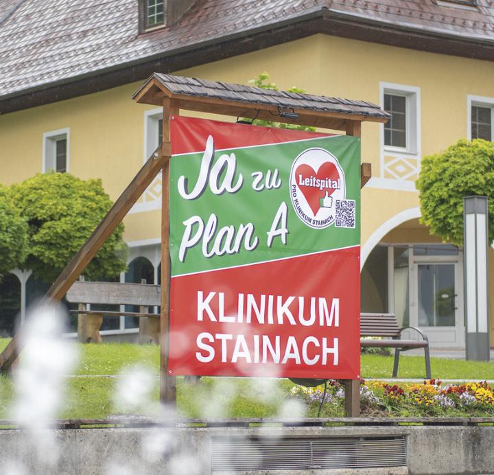 Verein Pro Klinikum Stainach fordert, die Planungen für das Klinikum in Stainach wieder aufzunehmen. Schützenhilfe kommt vom ehemaligen Rektor der Med-Uni Graz, Hellmut Samonigg. Foto: Ennstaler