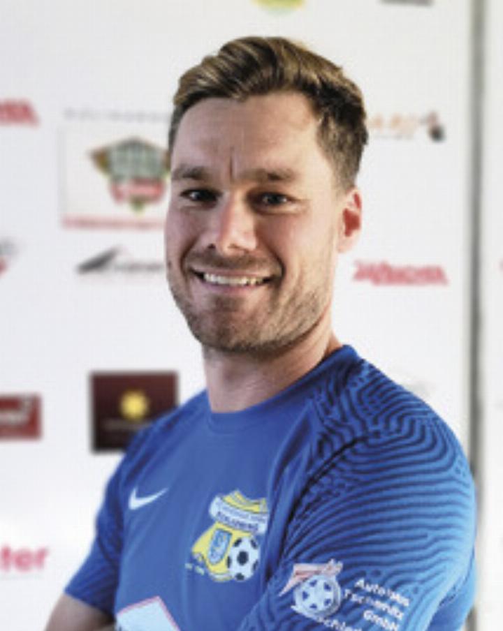 Schladmings Kapitän Leonhard Ettlmayr kassierte mit seiner Mannschaft eine 0:4-Niederlage.