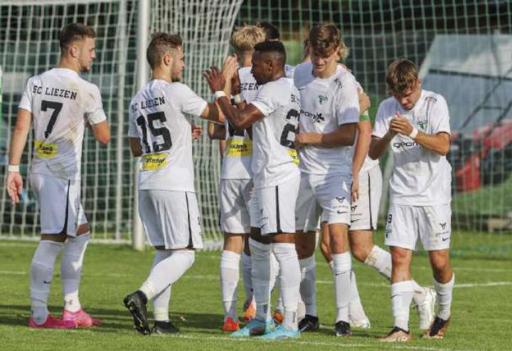 Der Jubel der SC-Kicker nach dem Tor zum 2:1-Auswärtssieg gegen Obdach war riesengroß. Foto: SC