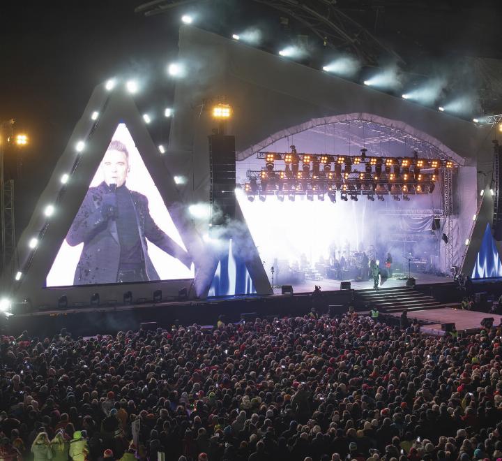 Robbie Williams setzte 2023 mit zwei Konzerten einen neuen Maßstab zum Auftakt der Wintersaison in Schladming. Die „Backstreet Boys“ befüllen das Planai-Stadion gleich dreimal. Foto: Ennstaler