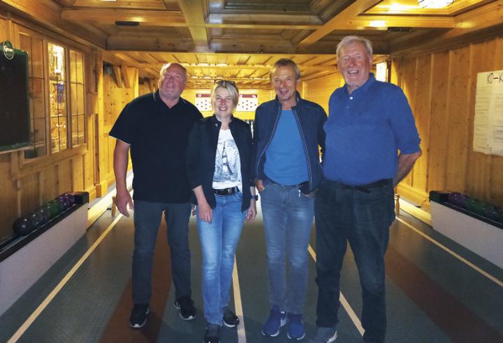 Holten sich den Tagessieg am Freitag: Andreas Perhab, Aloisia Zörweg, Heinz Zörweg und Raimund Planitzer. Foto: Stefanie Seebacher