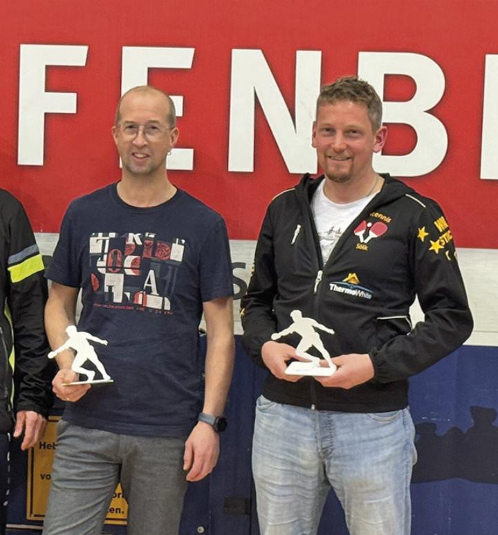 Jürgen Roth und Markus Aichholzer (rechts) belegten bei den steirischen Tischtennis-Meisterschaften in der Klasse bis 1350 RC-Punkte ex aequo starken den 3. Platz.