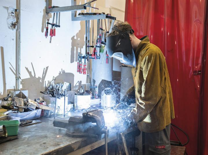 Nach dem Förder-Stopp des Landes muss die Produktionsschule in Liezen schließen. Man arbeite an einem neuen Programm für zielgerichtete Unterstützung, heißt es vonseiten des Arbeitsressorts des Landes.