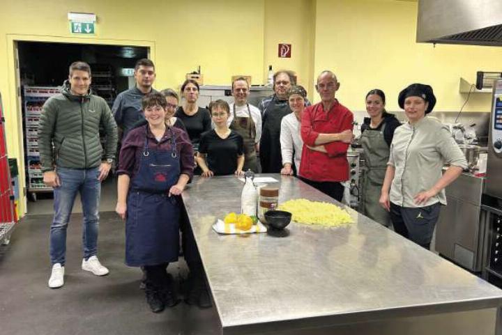 Beim Kurs „Trends in der Küche“ lagen die kulinarischen Schwerpunkte in der veganen, vegetarischen und regionalen Küche. Foto: © AMS Liezen