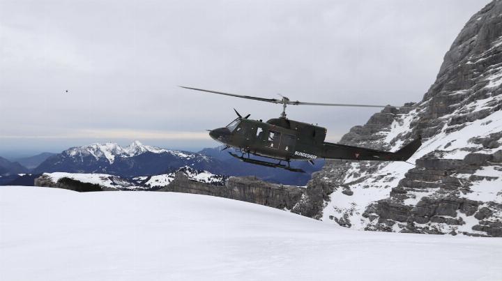 Die Besatzungen üben Starts, Landungen und Flugmanöver im alpinen Gelände. Foto: BMLV