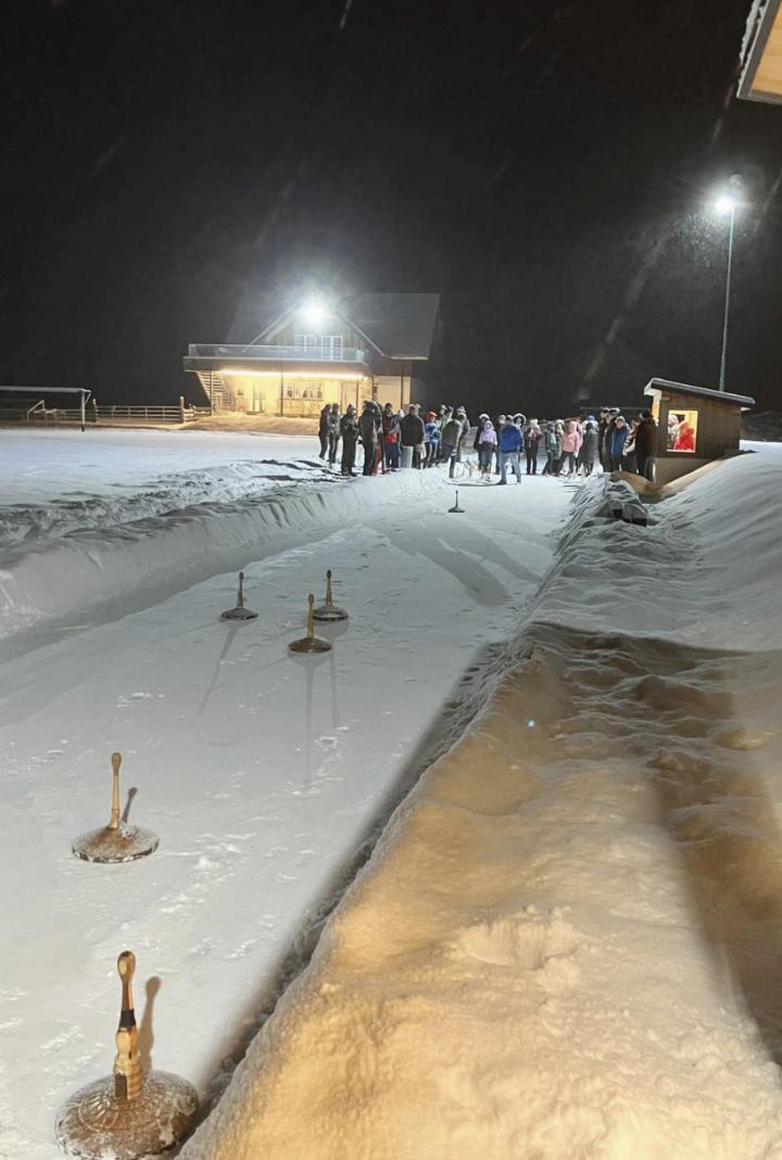 Im Austadion in Kleinsölk traten Musikanten gegen die Landwirte an. den Sieg.