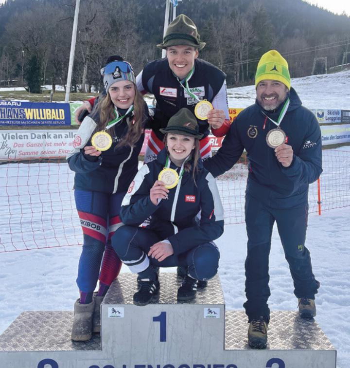 Viel Edelmetall für die Hauser Skibob-Athleten. Von links: Juliane Knauß, Joachim Knauß, Emilia Ladreiter, Robert Speer.
Foto: SBC Haus