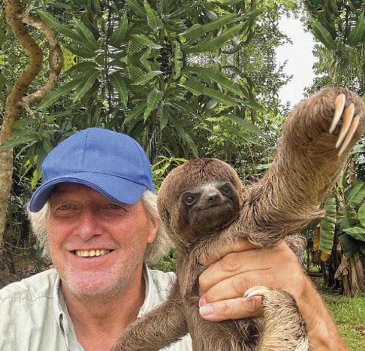 Bei seinen Reisen trifft Helmut Pichler auf exotische Tiere und erkundet einzigartige Landstriche. Dabei dringt er in Regionen vor, die nur selten ein Außenstehender zu sehen bekommt.

Foto: Helmut Pichler