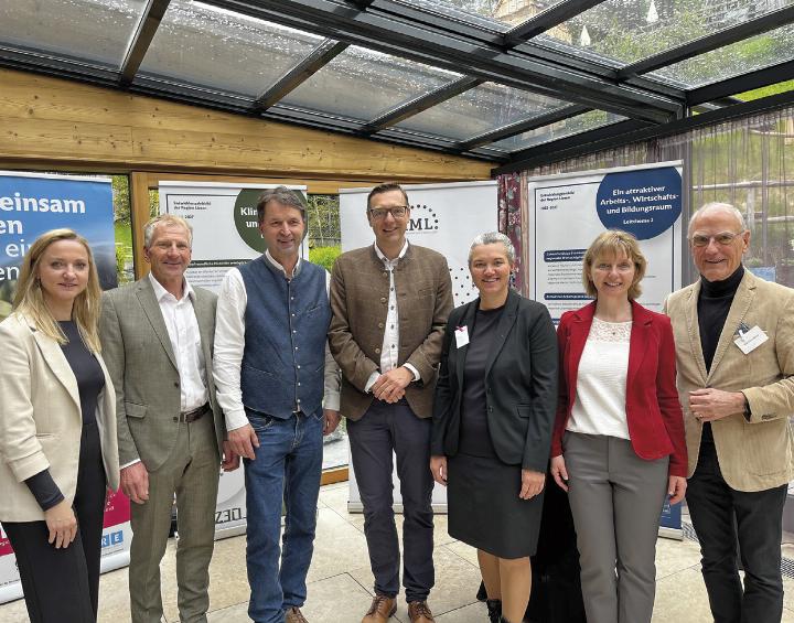 Am Bild: Wirtschaftsfrühstück in der Erlebnisregion Schladming-Dachstein (Höflehner und Steiermärkische Sparkasse). Foto: RML