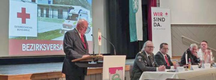 Bezirksstellenleiter Otto Marl präsentierte einen umfassenden Bericht über das abgelaufene Jahr. Foto: Rotes Kreuz Liezen
