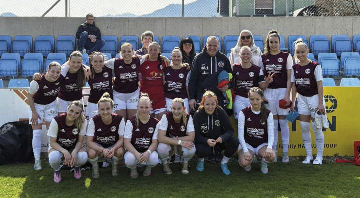 Die Damenmannschaft der SG Rottenmann/Lassing feierte gegen die Peggau Damen einen klaren 4:0-Auswärtssieg. Foto: SVR/SVL