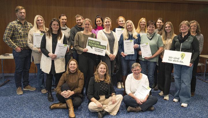 Insgesamt nahmen 47 Betriebe aus der gesamten Region am vielfältigen Kursangebot teil. Das Format wird im kommenden Jahr fortgesetzt. Foto: Marlene Eggmayr