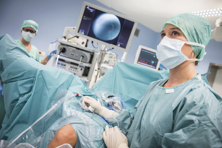 Ein vollumfängliche Ausbildung zum Facharzt für Orthopädie und Traumatologie ist nun in der Klinik Diakonissen Schladming möglich. 
Foto: Christoph Huber