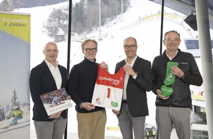 Florian Schwillinsky von economixs, Andreas Keinprecht und Mathias Schattleitner von Schladming-Dachstein und Georg Bliem von den Planai-Hochwurzen-Bahnen (von li.) präsentierten die Wertschöpfungsstudie zur Ski-WM 2013. Foto: Martin Huber