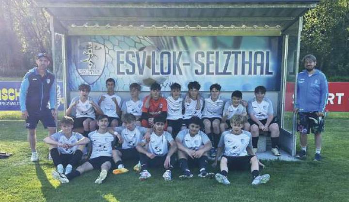 Die U15 der SG Paltental/Ennstal setzte sich mit einem überlegenen 7:0-Heimsieg gegen die SPG Murtal/Pöls an die Tabellenspitze der Gebiet unteres Murtal/Ennstal U15-Liga. Foto: o.K.