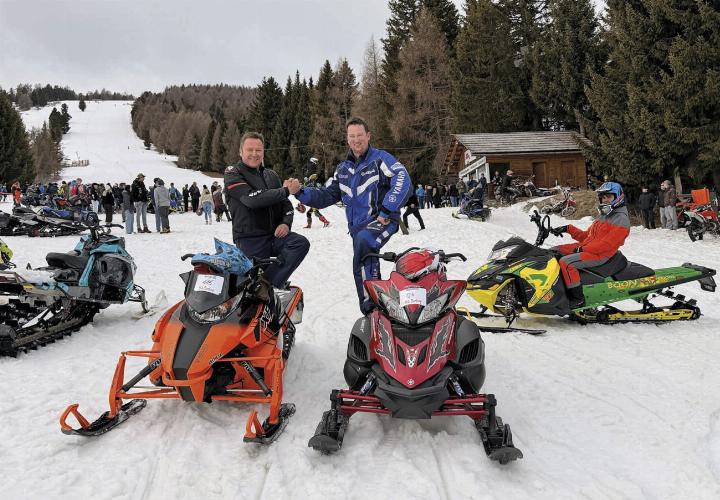 Franz und David Resch preschten mit zwei Tagesbestzeiten hangaufwärts.

Foto: Resch