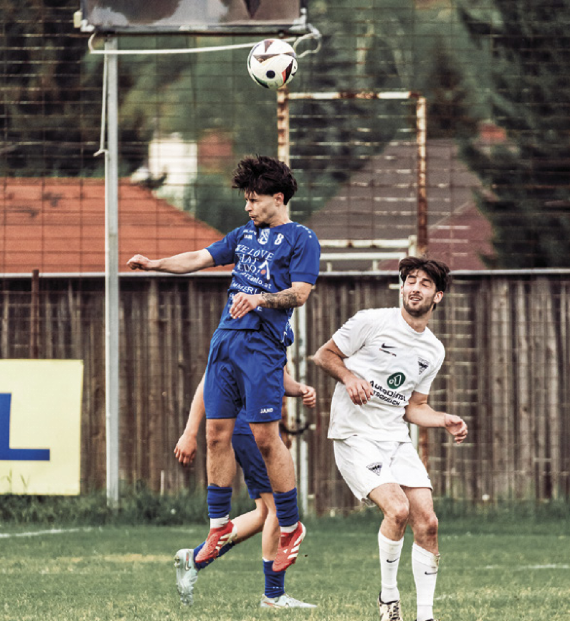 Irdning-Spieler Philip Vinojcic war einer der Aktivposten im Spiel gegen St. Michael. Foto: Reitegger - Das Bild wird blockiert. – Möglicherweise durch einen aktiven Adblocker.