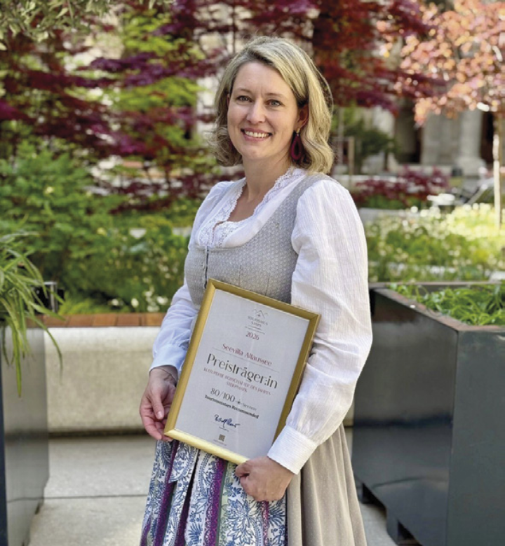 Ines Gulewicz durfte die Auszeichnung zur Botschafterin entgegennehmen. Foto: Seevilla Altaussee