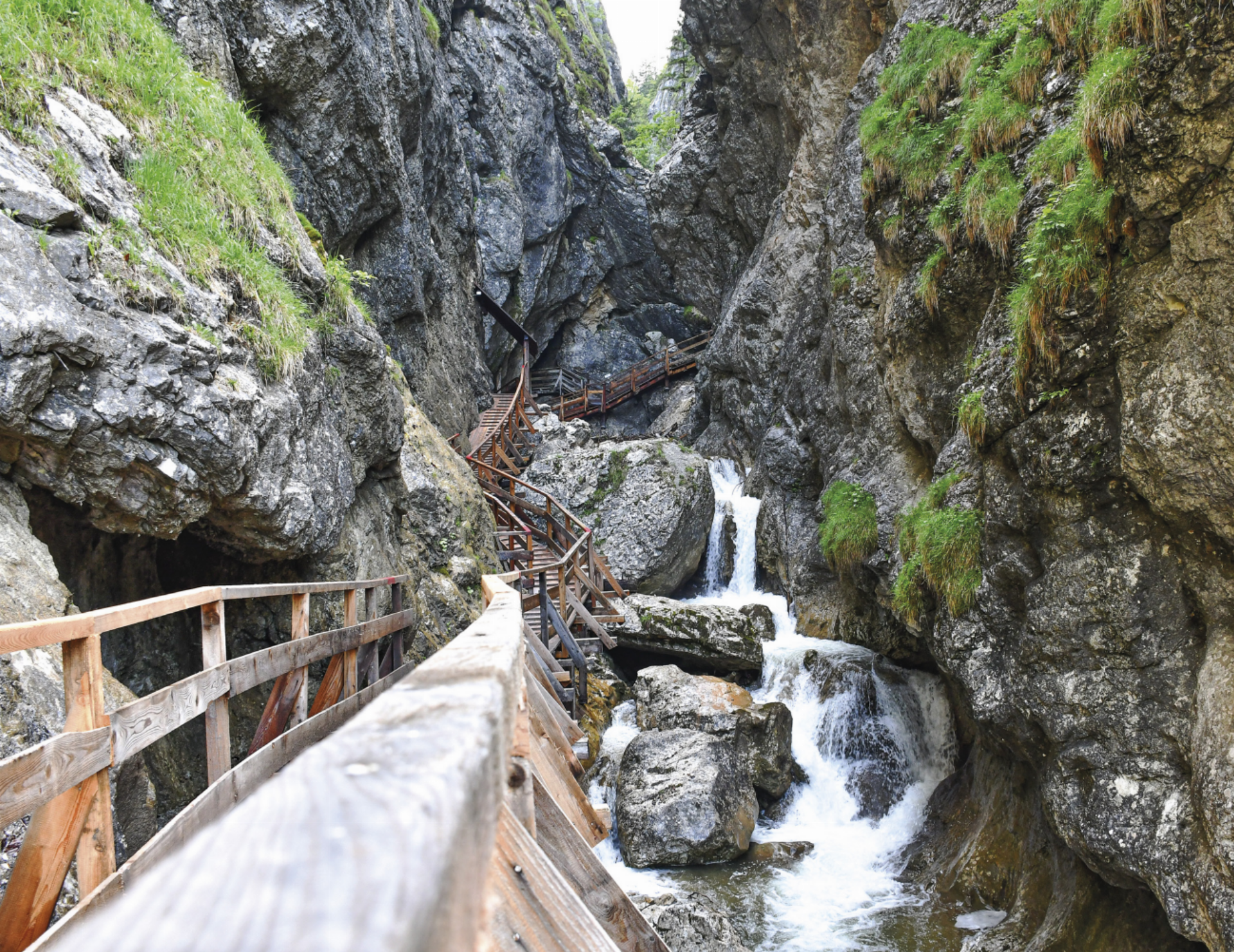 Die Wörschachklamm bietet Abkühlung an Hitzetagen. Foto: Ennstaler - Das Bild wird blockiert. – Möglicherweise durch einen aktiven Adblocker.